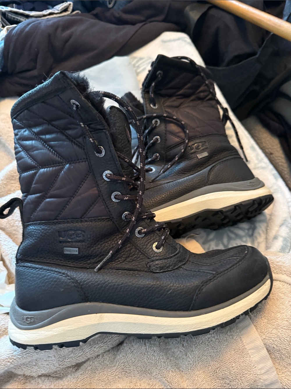 UGG Black Quilted Lace-Up Insulated Winter Boots